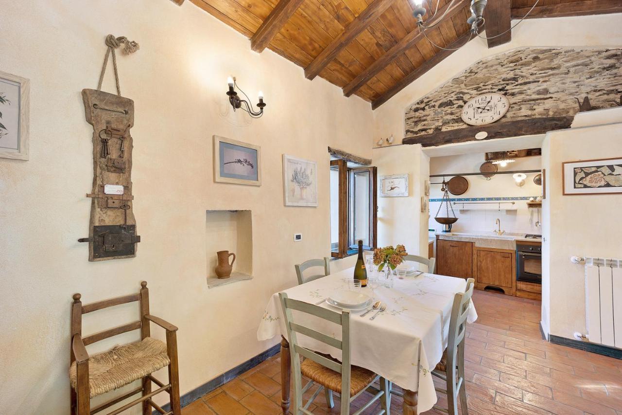 Casa Vittorina Villa Cesio Exterior photo
